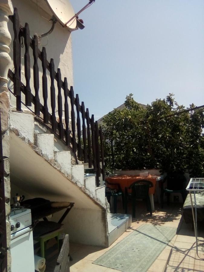 Apartment Ma'Re Supetar Εξωτερικό φωτογραφία