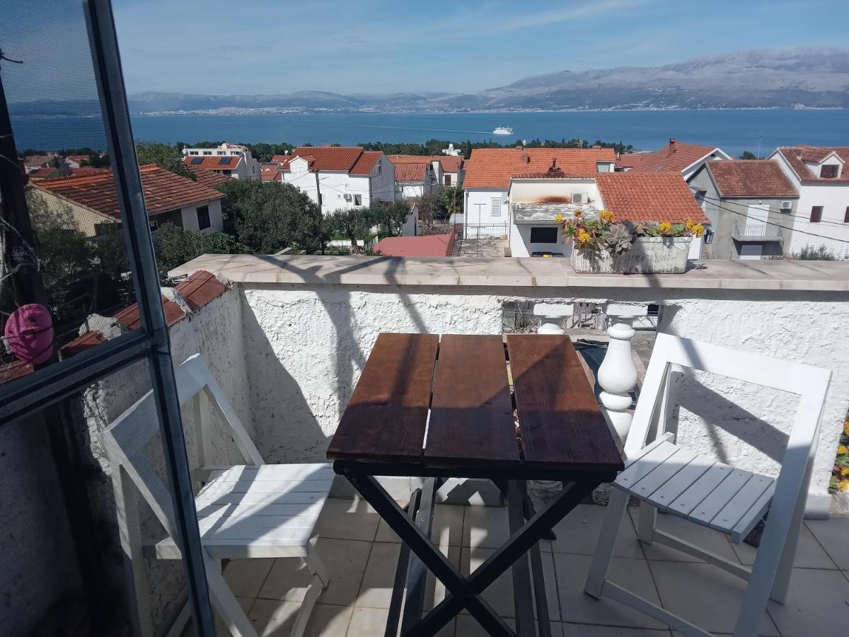 Apartment Ma'Re Supetar Εξωτερικό φωτογραφία