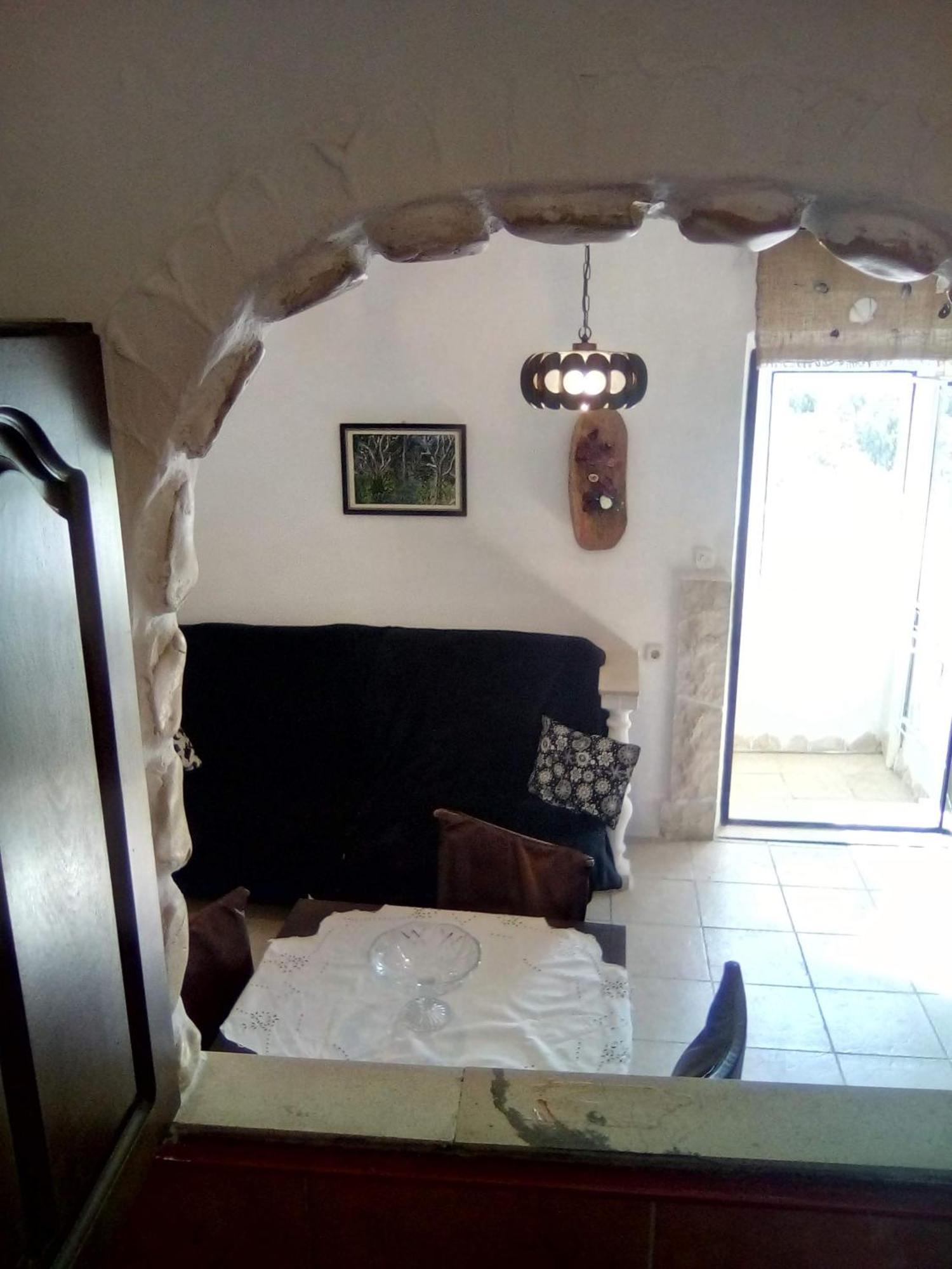 Apartment Ma'Re Supetar Εξωτερικό φωτογραφία